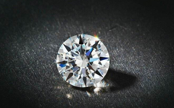 4c标准那个重要