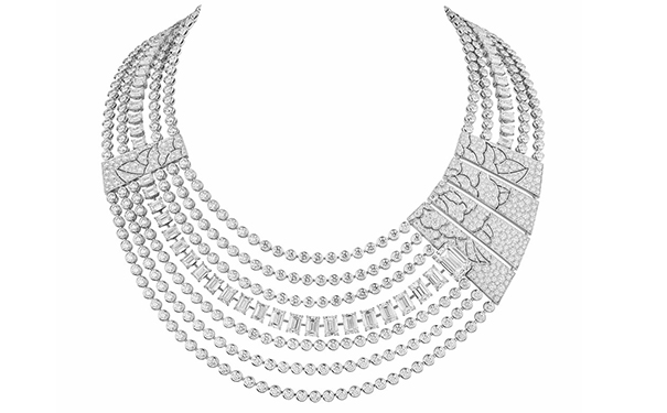 ÉVOCATION FLORALE 白金项链