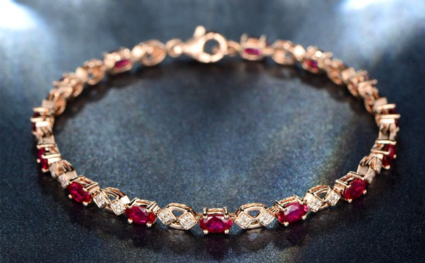 红宝石手链