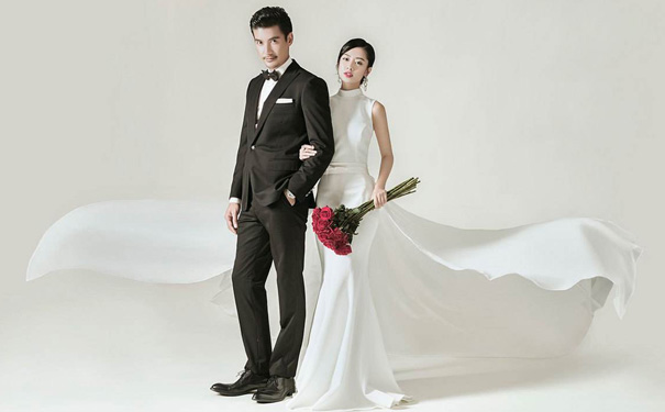 新人拍摄婚纱照