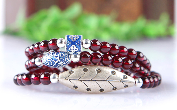 石榴石一般多少钱