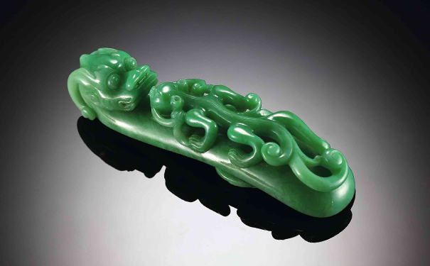 翡翠和玉是一样的吗