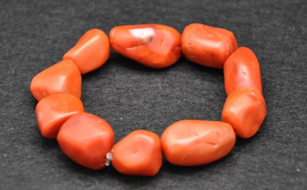 什么是南红玛瑙 什么是南红玛瑙