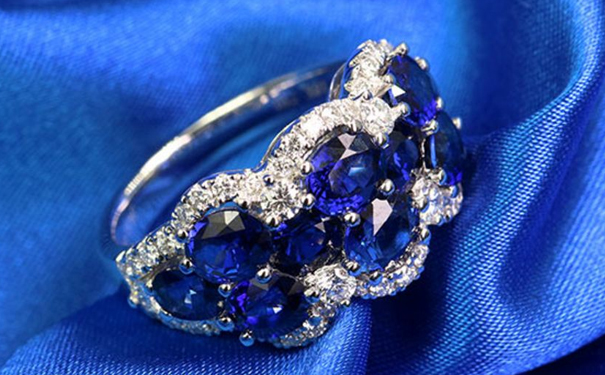 斯里兰卡蓝宝石好不好？ 