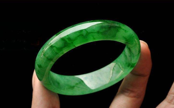 玻璃种翡翠是什么