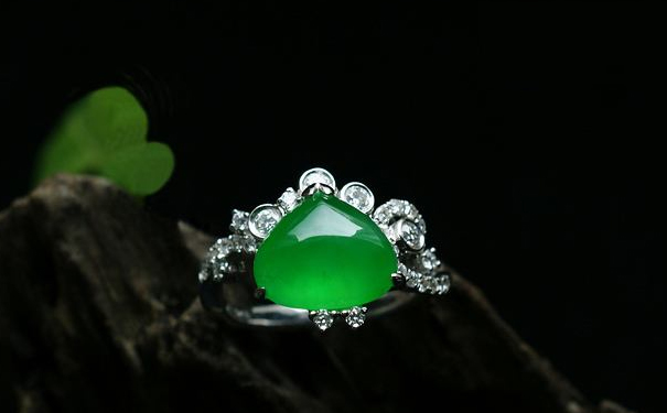 老坑玻璃种是不是最好的