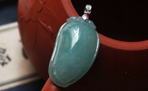 翡翠蓝水种吊坠