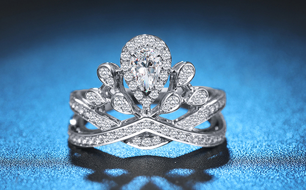 求婚戒指选择什么品牌的比较好