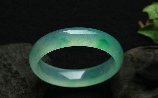 翡翠形成的时间