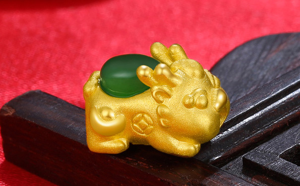 金镶玉貔貅