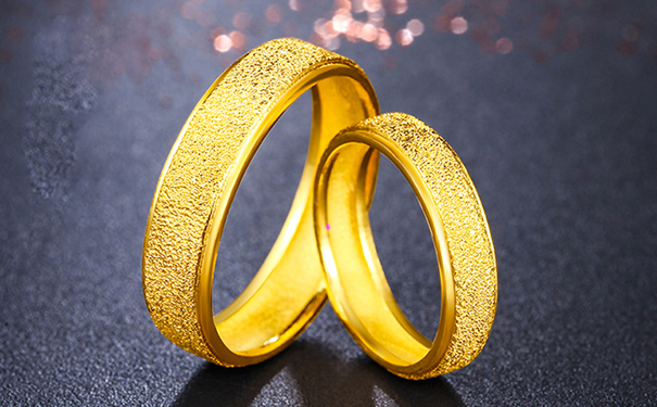 黄金和钻石那个更好