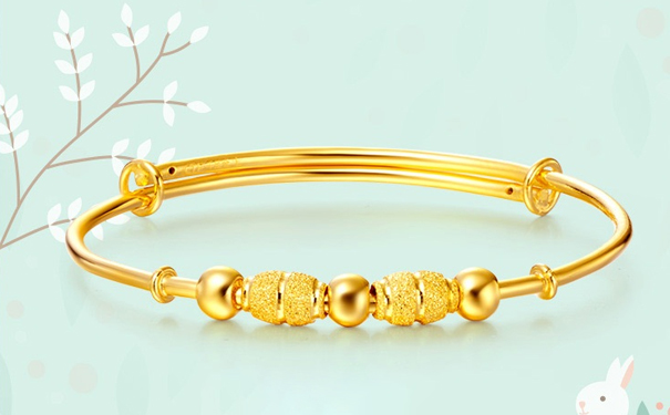 适合年轻人的黄金手镯  