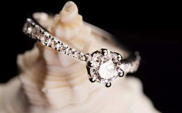 5000能买到什么品质的钻石 