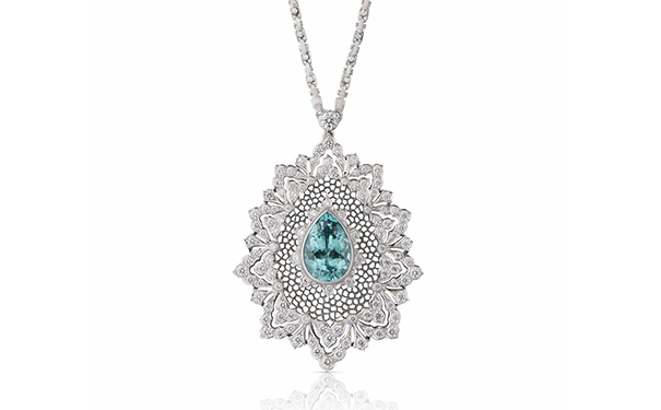 海南宝石白金耳坠