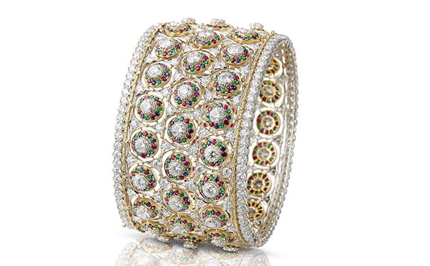 钻石、红宝石、蓝宝石和祖母绿