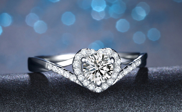 求婚戒指什么样的好