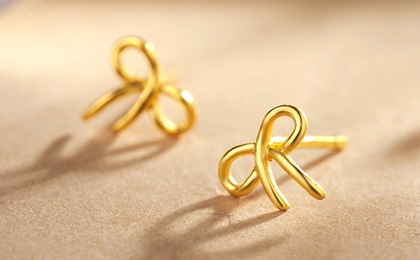 “一口价”黄金首饰