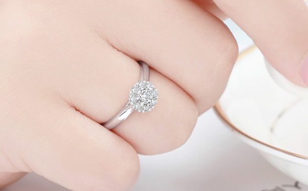 结婚戒指一般多少钱