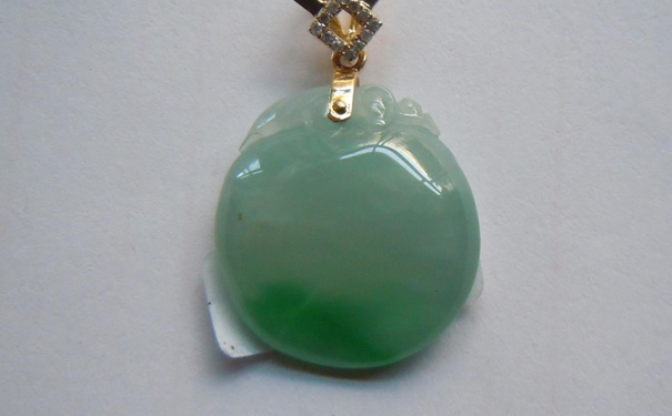 翡翠吊坠