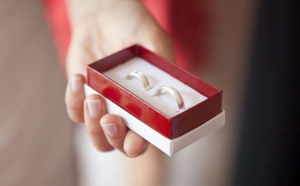 婚戒