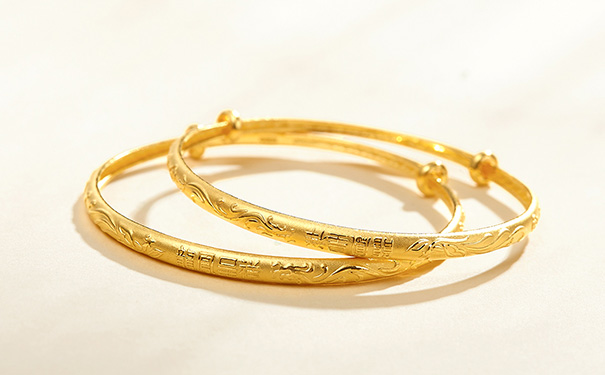 纯金手镯