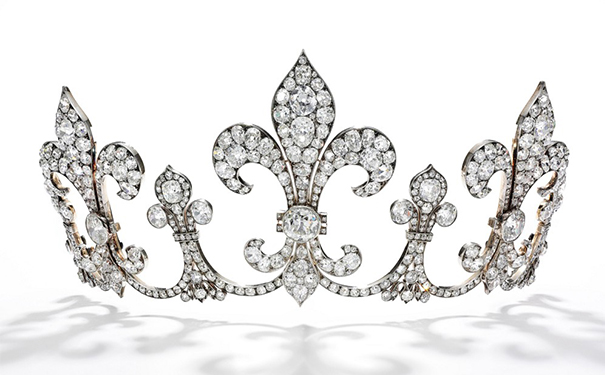 钻石王冠，by Hübner，1912年