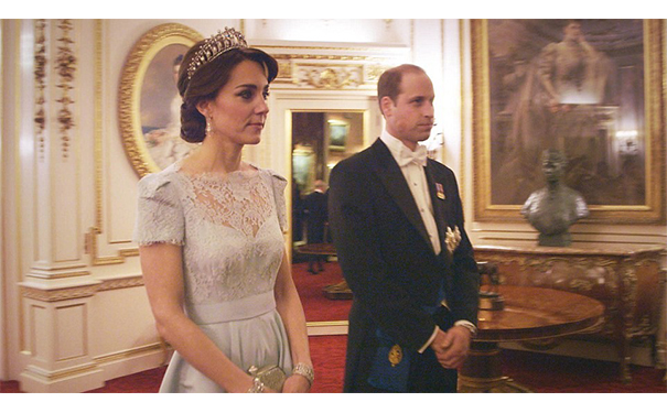 2015年12月，凯特王妃出席年度外交接待会