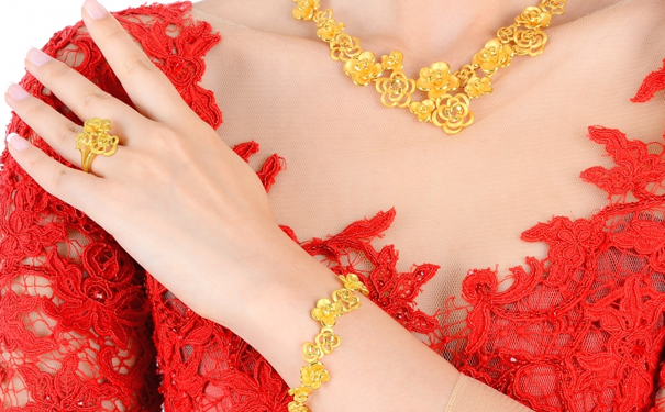 金首饰哪里买划算