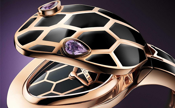 蛇眼是2颗水滴形切割紫水晶