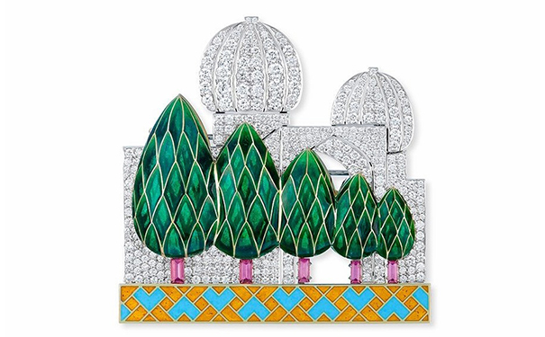 「Sher-Dor 经学院」为背景的胸针