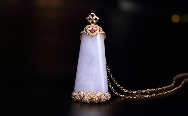 紫色翡翠吊坠 紫色翡翠吊坠