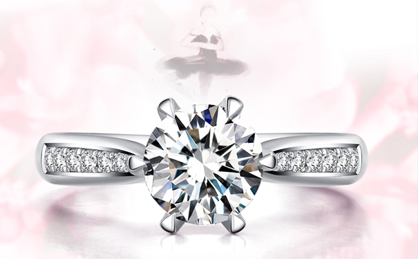 人工合成钻石好吗 