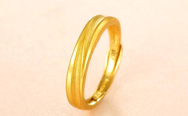 黄金戒指