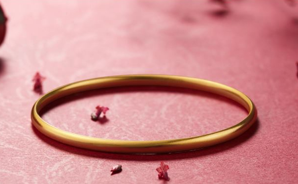 黄金手镯什么款式好看，又便宜