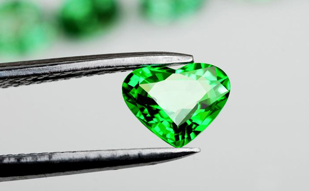 什么是沙弗莱宝石