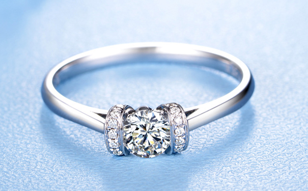 成都德西尔一克拉裸钻多少钱