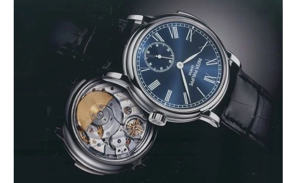 百达翡丽，型号5078P-013，重要及可能独一无二，铂金自动上弦腕表，配三问报时和蓝色表盘，2009年制，原厂双封。附原装证书和表盒  成交价：375,000美元