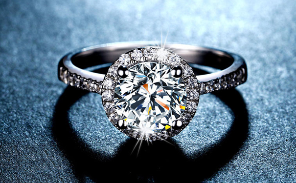 3克拉的价格影响因素