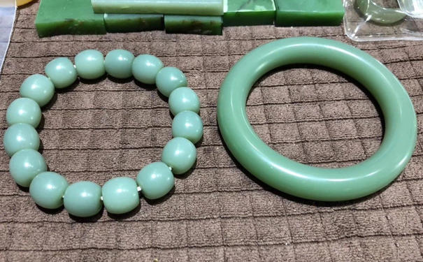 “翘楚”并非鸭蛋清