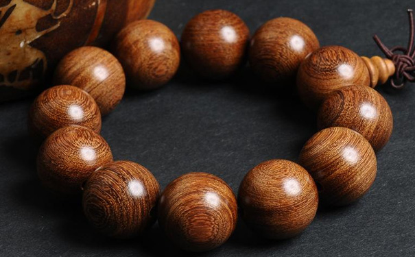 檀木手串多少钱