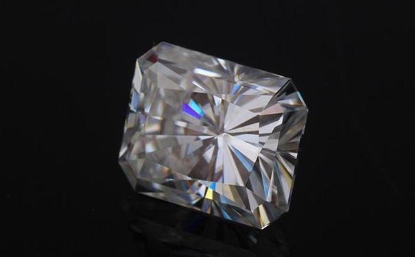 钻石裸钻