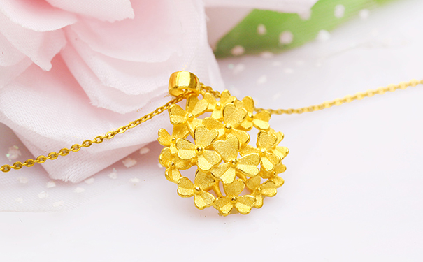 2019年黄金首饰的价格是不是贵了些？