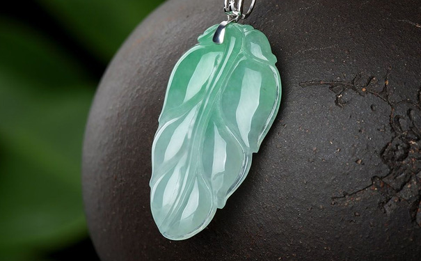 2019年5000元买得到芙蓉种翡翠吗