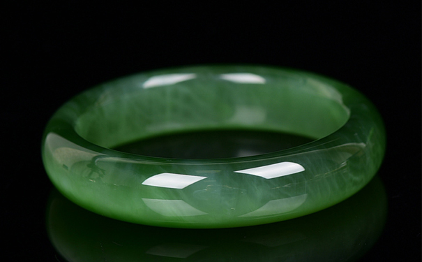 达州一款金镶玉手镯价格高