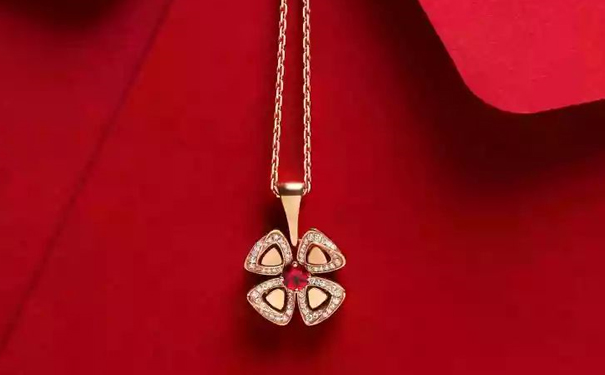 Bvlgari宝格丽/Fiorever咏绽系列项链