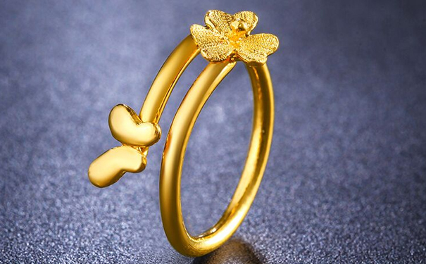 2019年求婚选择黄金戒指