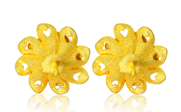 结婚三金是提亲还是结婚给