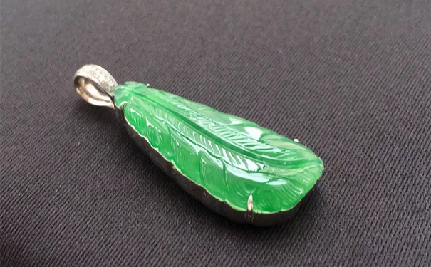 春节佩戴什么幸运石比较合适