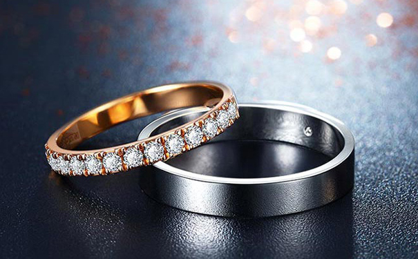 男士结婚戒指贵不贵