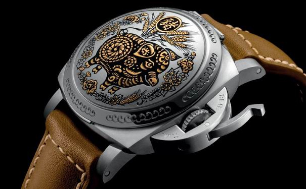 沛纳海LUMINOR SEALAND 3日动力储存自动精钢腕表猪年版